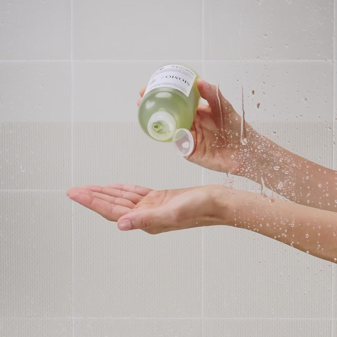 MOMO Shampoo